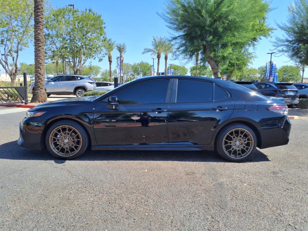 Used 2023 Toyota Camry SE image 8