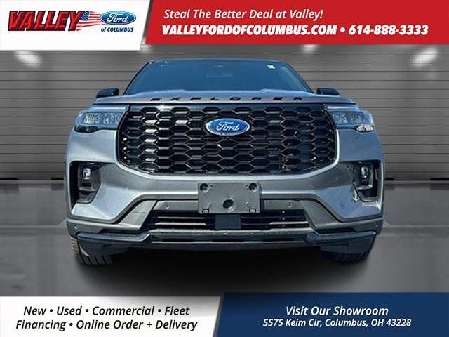 New 2025 Ford Explorer ST-Line w/ Premium Package image 2