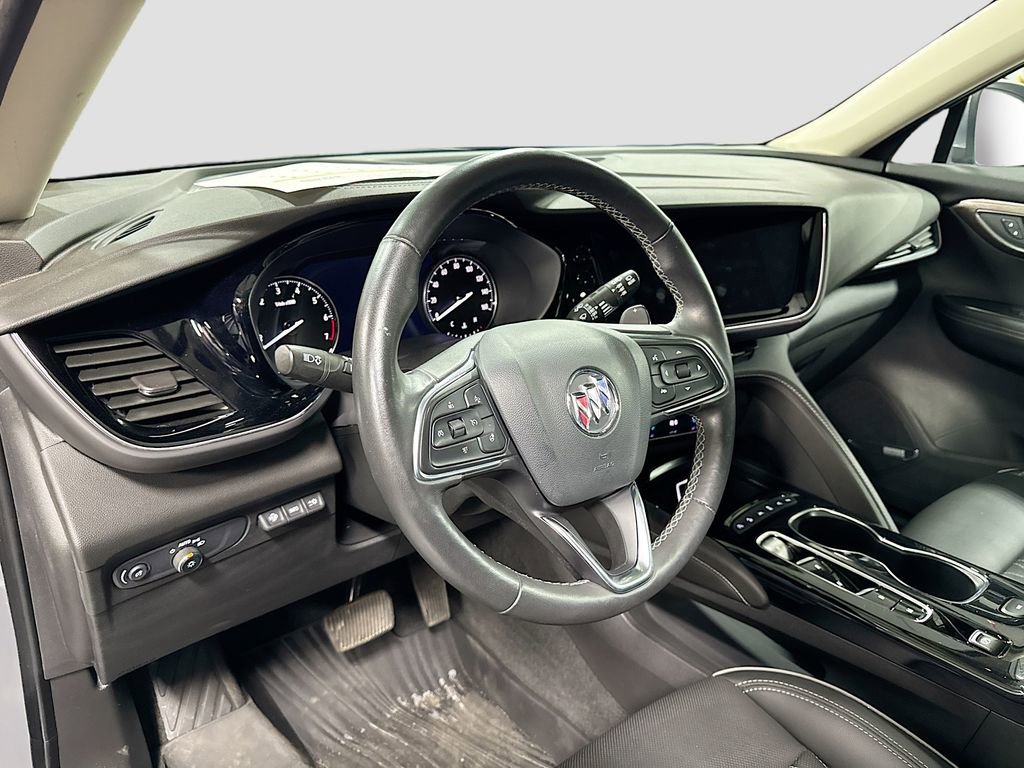 Used 2022 Buick Envision Avenir w/ Technology Package II image 5