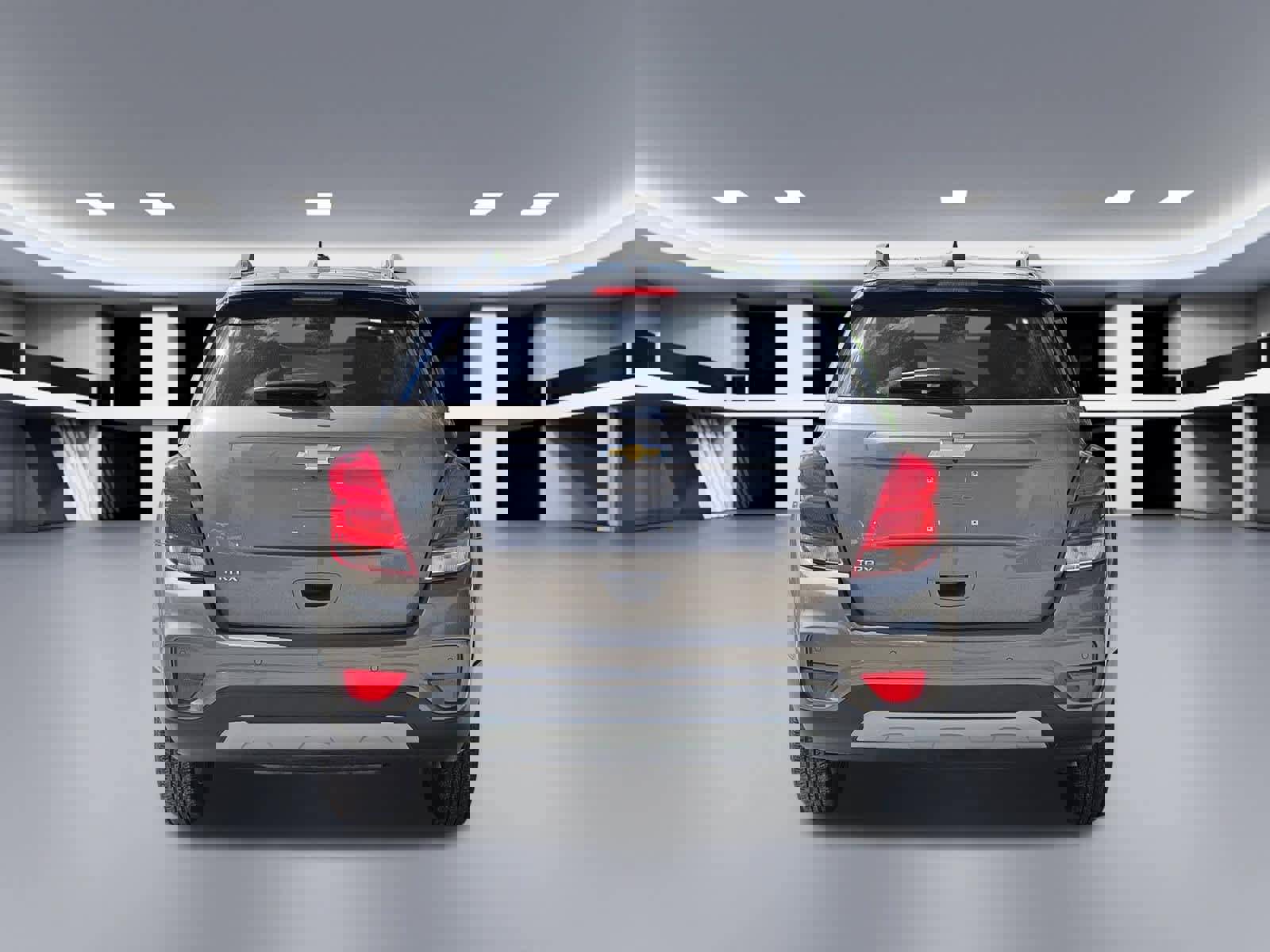 Used 2021 Chevrolet Trax LT w/ Driver Confidence Package image 4