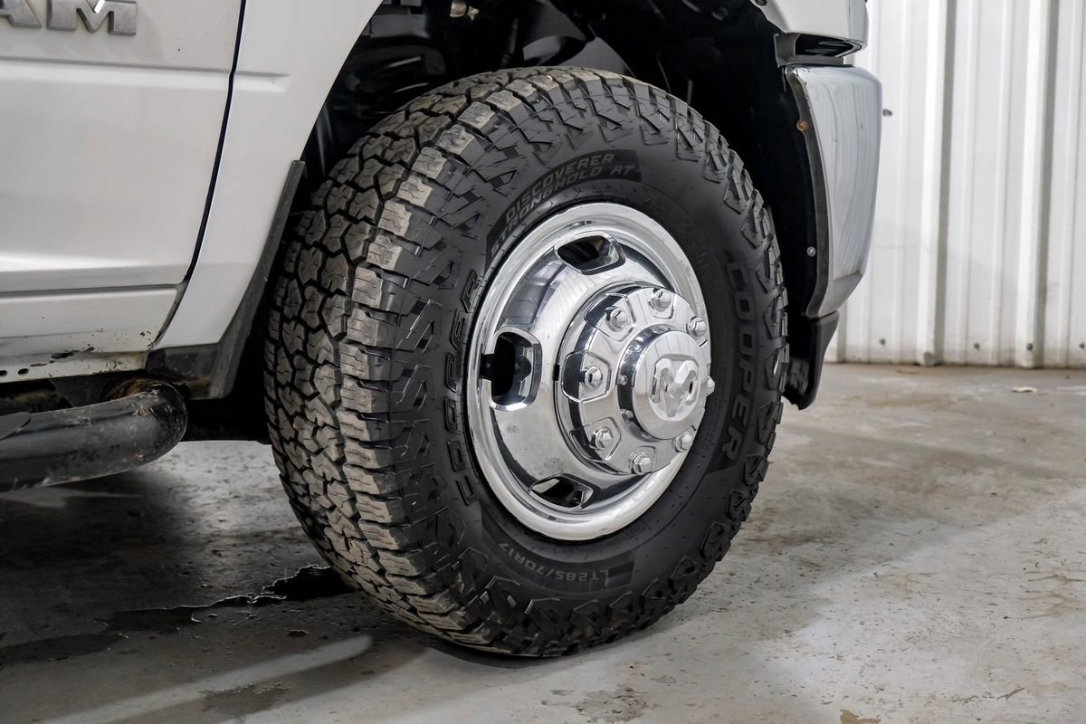 Used 2019 RAM 3500 Tradesman w/ Chrome Appearance Group AWD/4WD image 62