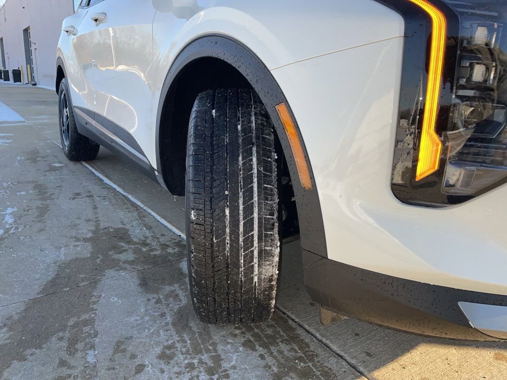 New 2026 Kia Sportage EX image 17