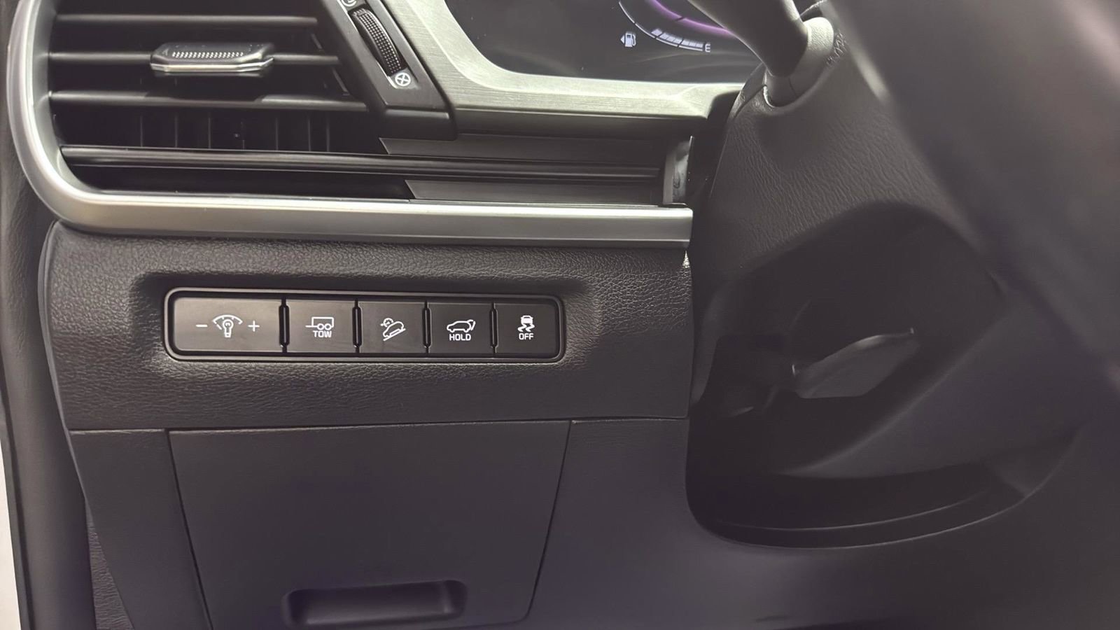 Used 2024 Kia Telluride EX X-Line image 18