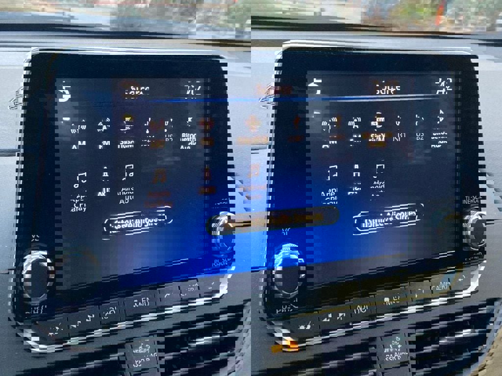 Used 2025 Nissan Altima 2.5 SV image 22