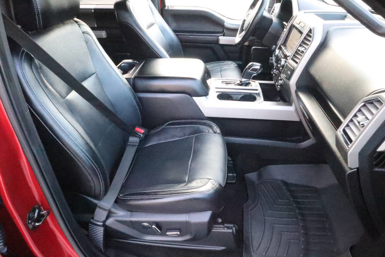 Used 2016 Ford F150 Lariat image 9