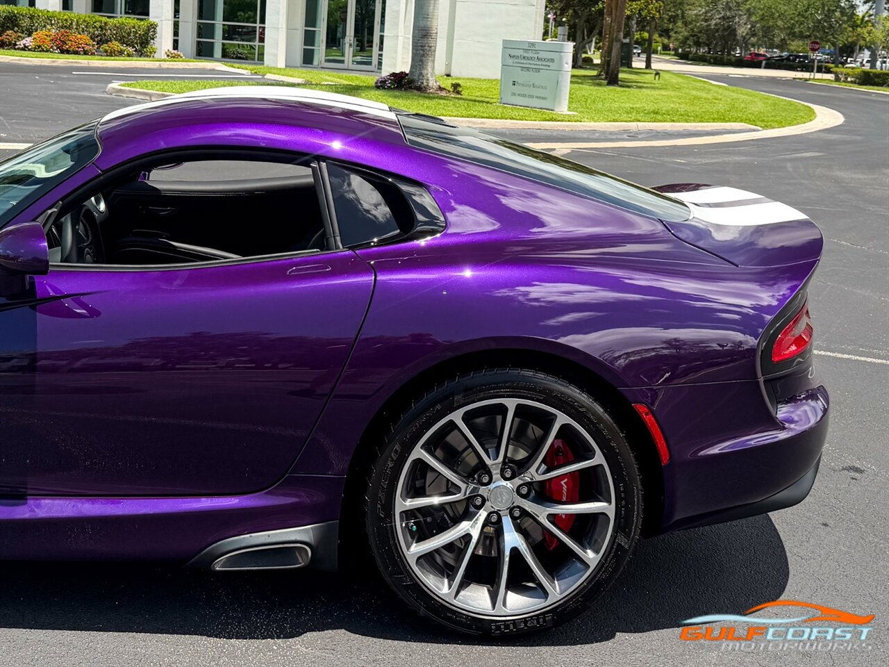 Used 2017 Dodge Viper GTC w/ GTS Interior Package RWD image 39