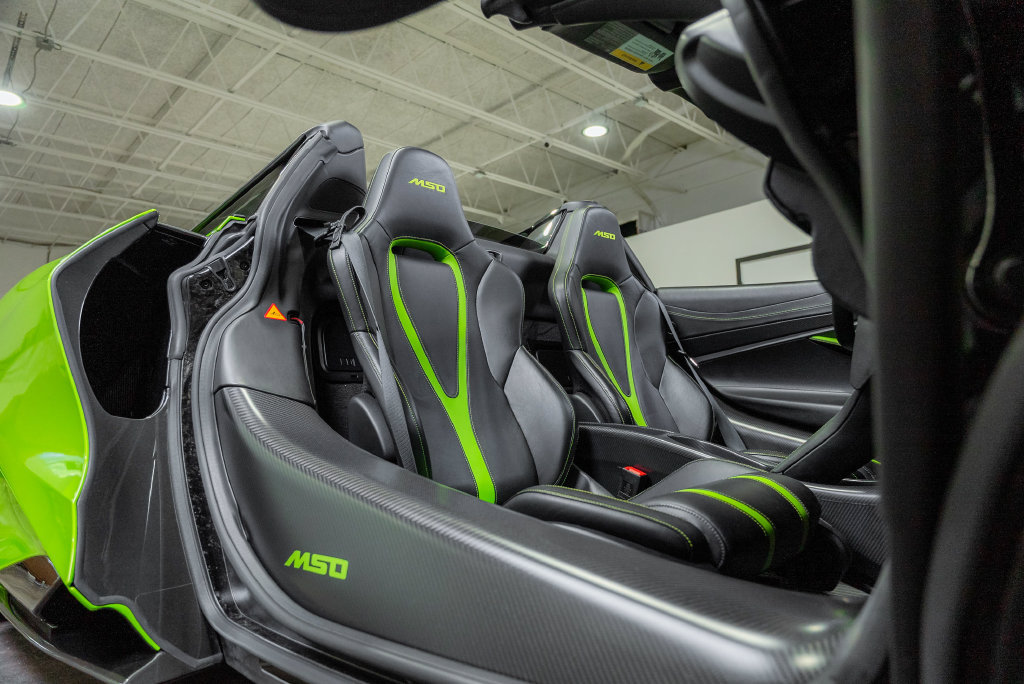 Used 2022 McLaren 765LT RWD image 67