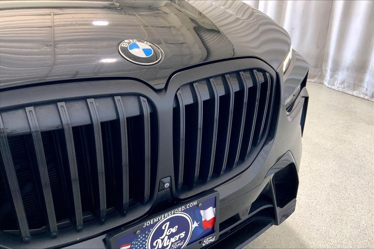 Used 2024 BMW X7 xDrive40i w/ Executive Package AWD/4WD image 7