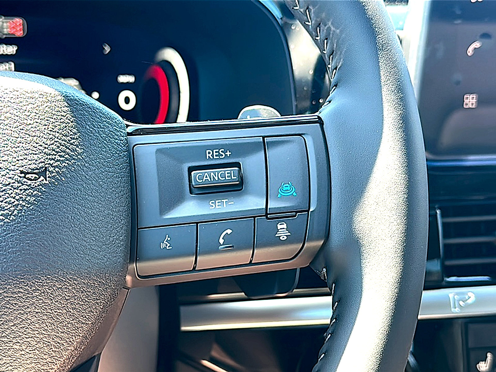 New 2026 Nissan Pathfinder SL w/ SL Premium Package FWD image 20