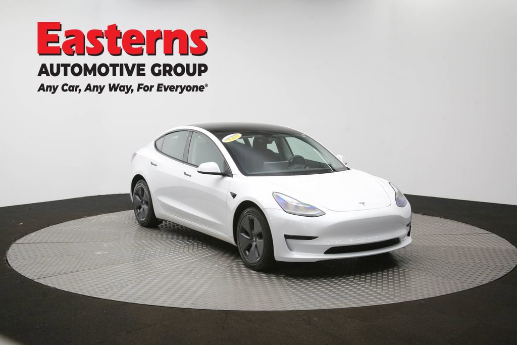 Used 2023 Tesla Model 3 Standard Range image 45