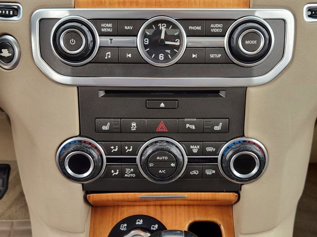 Used 2013 Land Rover LR4 HSE w/ HSE Pkg image 18