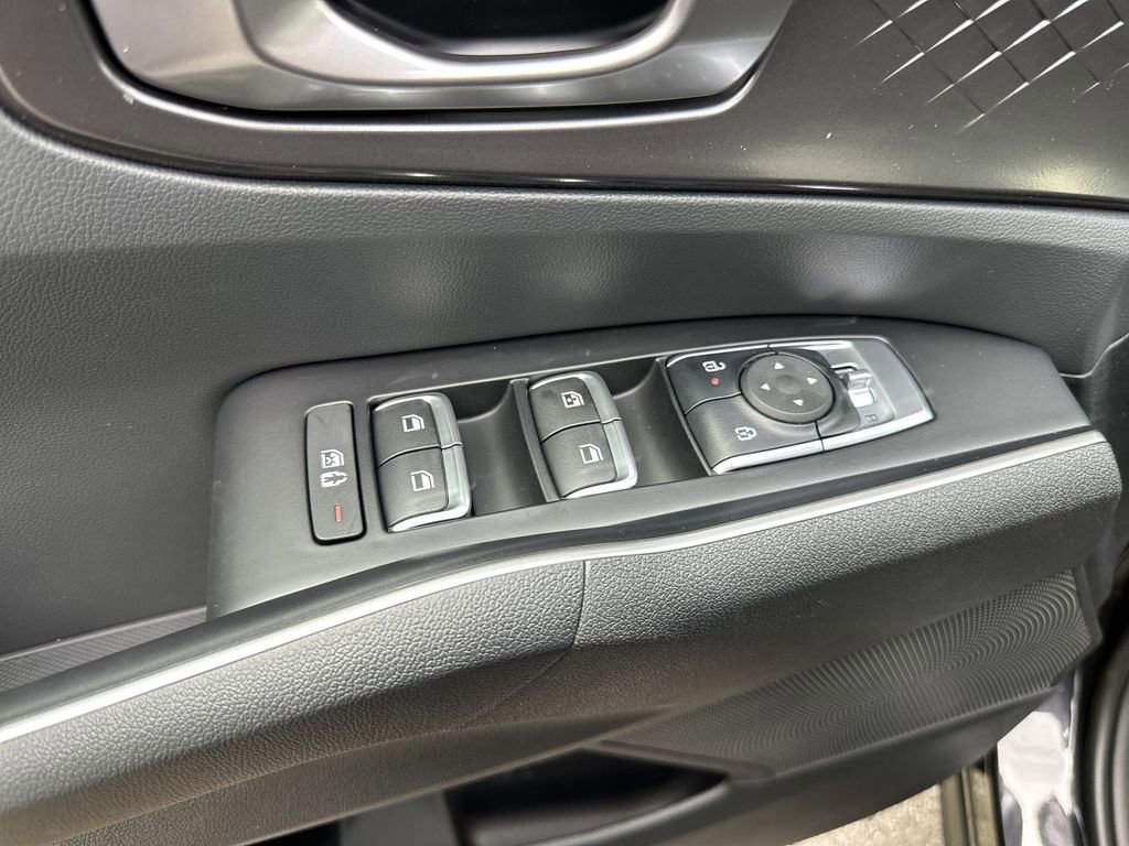 New 2026 Kia Sorento LX FWD image 13