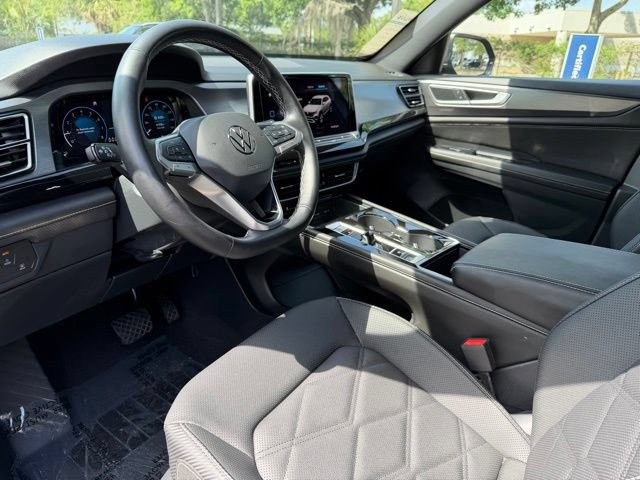 Used 2025 Volkswagen Atlas Cross Sport SE AWD/4WD image 20