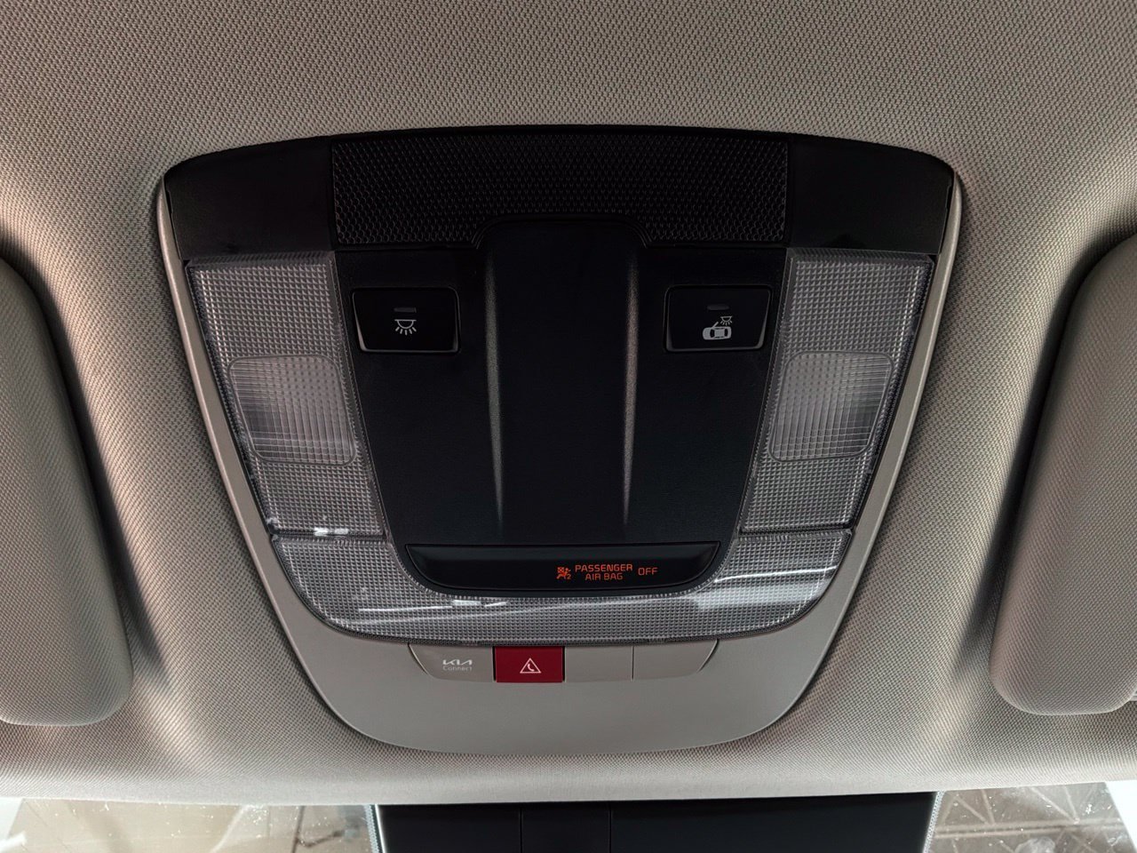 Used 2026 Kia Sportage LX FWD image 16