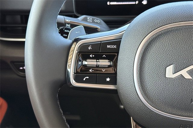 New 2026 Kia Carnival EX image 30