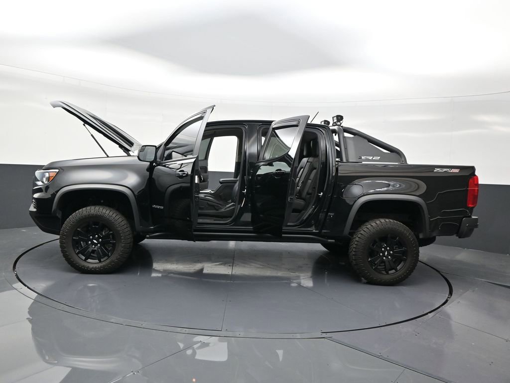 Used 2022 Chevrolet Colorado ZR2 w/ ZR2 Midnight Special Edition image 30