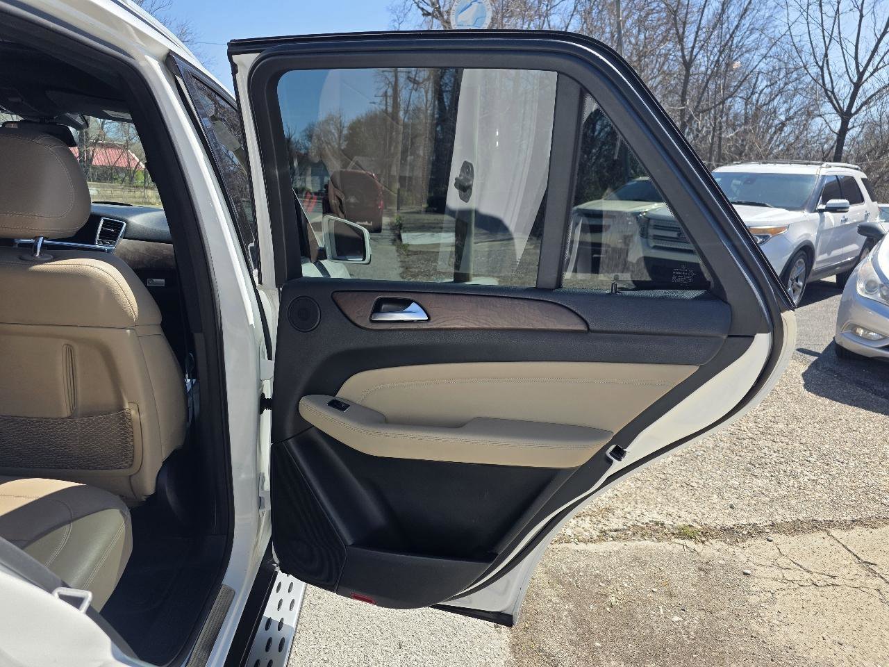 Used 2015 Mercedes-Benz ML 350 2WD image 19