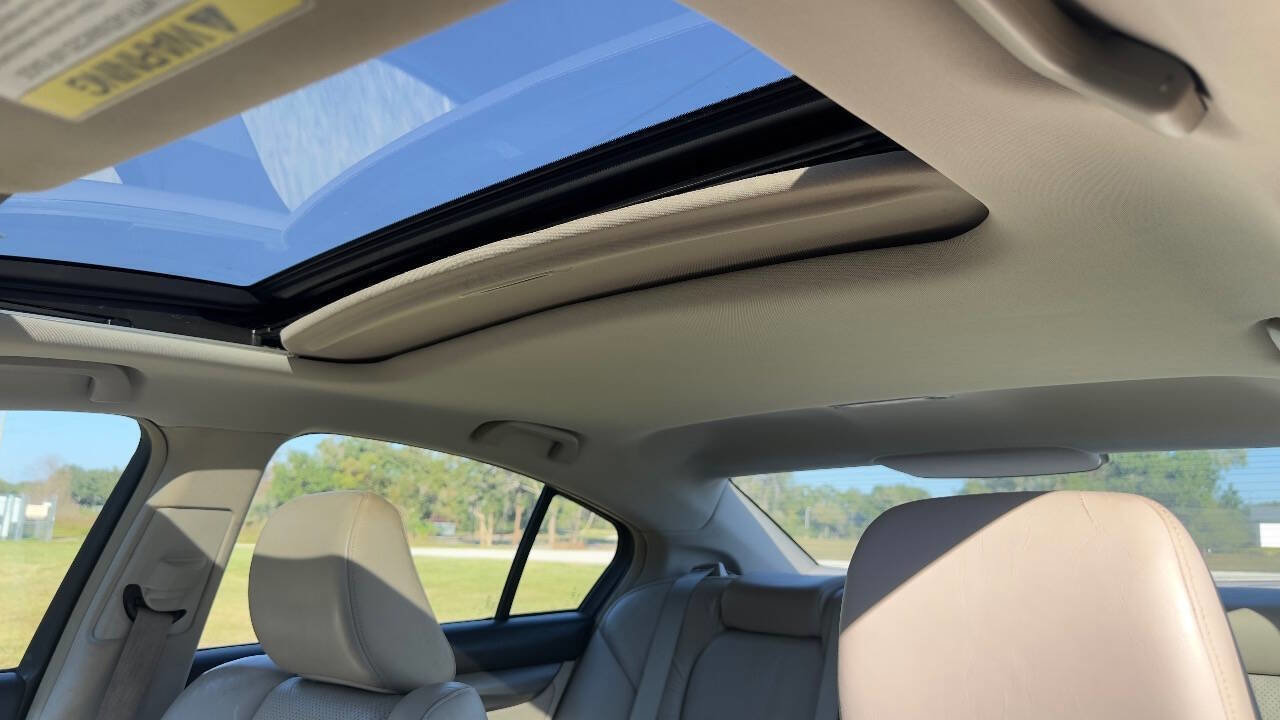 Used 2013 Acura TL w/ Technology Package image 18