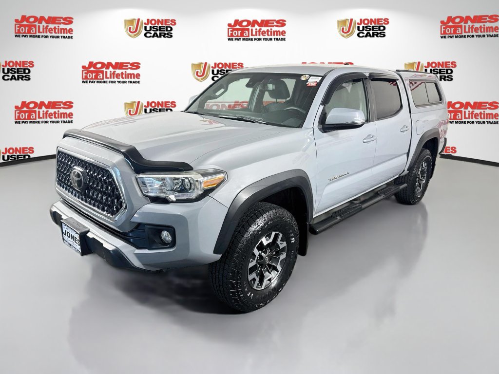 Used 2019 Toyota Tacoma TRD Off-Road AWD/4WD image 11