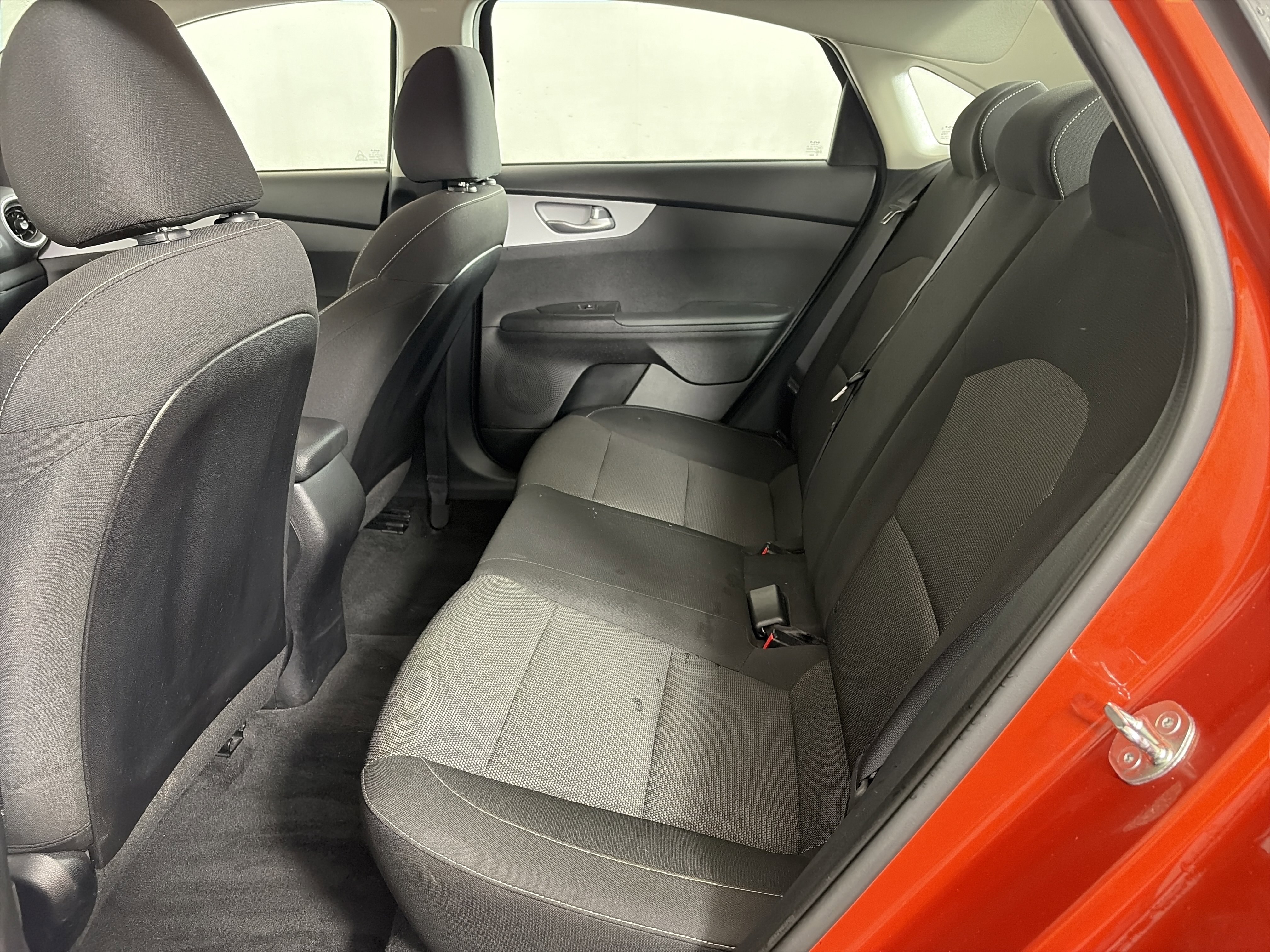 Used 2023 Kia Forte LXS w/ LXS Technology Package FWD image 7