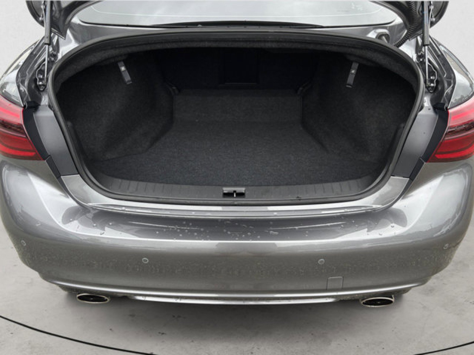 Certified 2024 INFINITI Q50 Sensory image 19