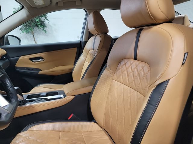 Used 2022 Nissan Sentra SV w/ SV Premium Package FWD image 12