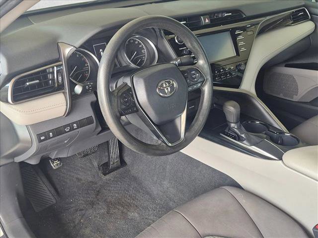 Used 2019 Toyota Camry LE FWD image 10