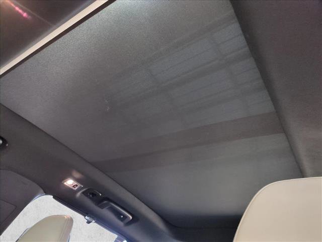 Used 2021 Volvo XC90 T6 R-Design w/ Advanced Package image 16