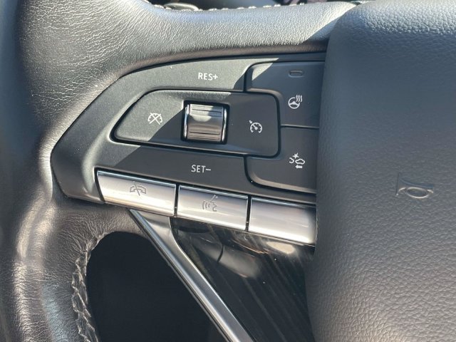 Used 2020 Cadillac XT6 Premium Luxury AWD/4WD image 23
