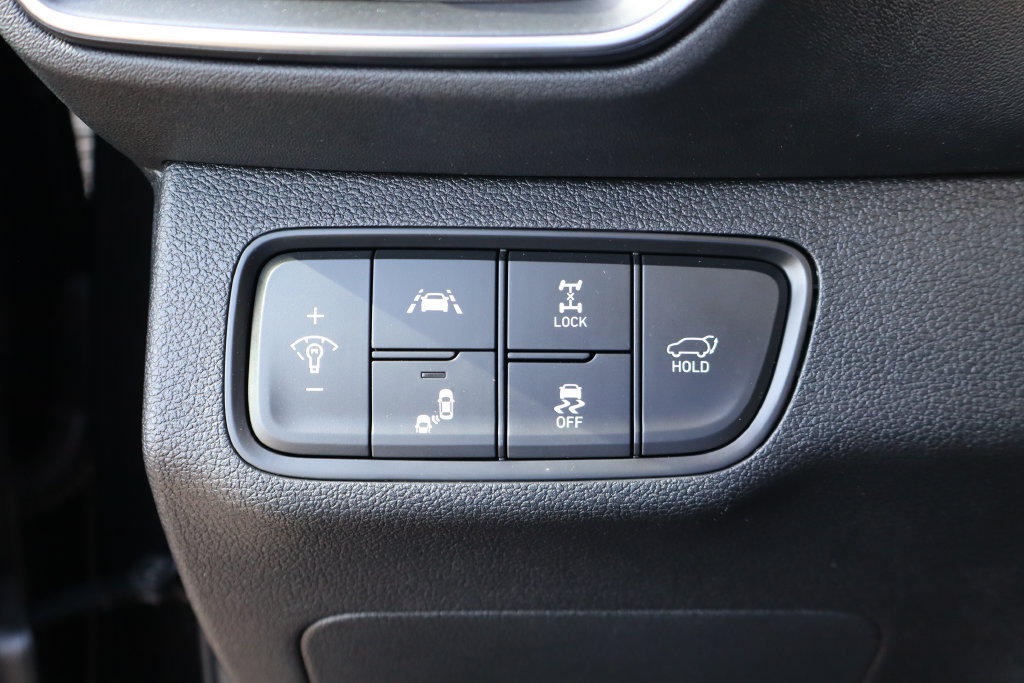 Used 2019 Hyundai Santa Fe AWD image 34