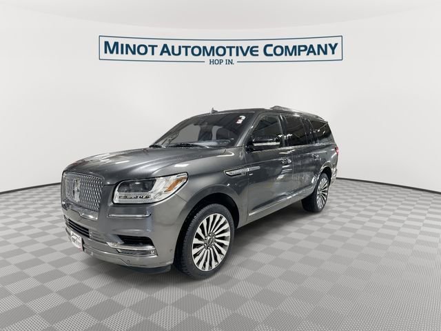 Used 2018 Lincoln Navigator L Reserve w/ Technology Package AWD/4WD image 4
