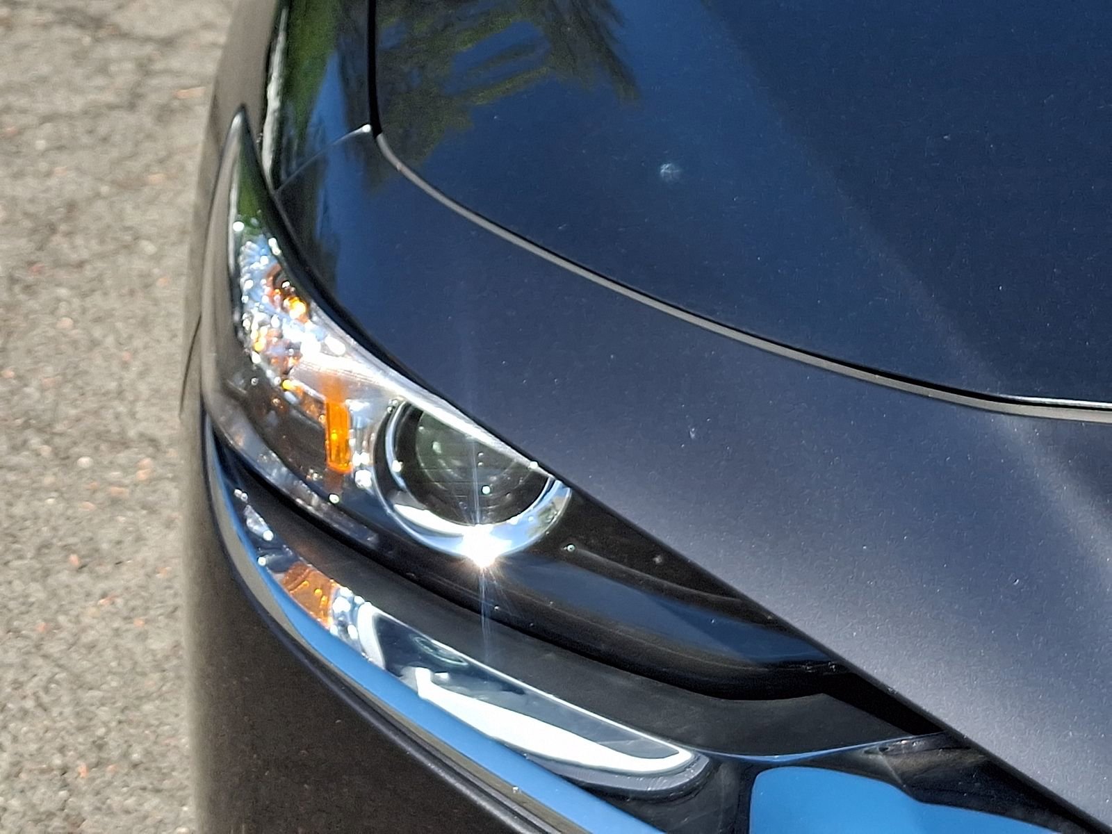 Used 2024 MAZDA MAZDA3 s FWD image 10