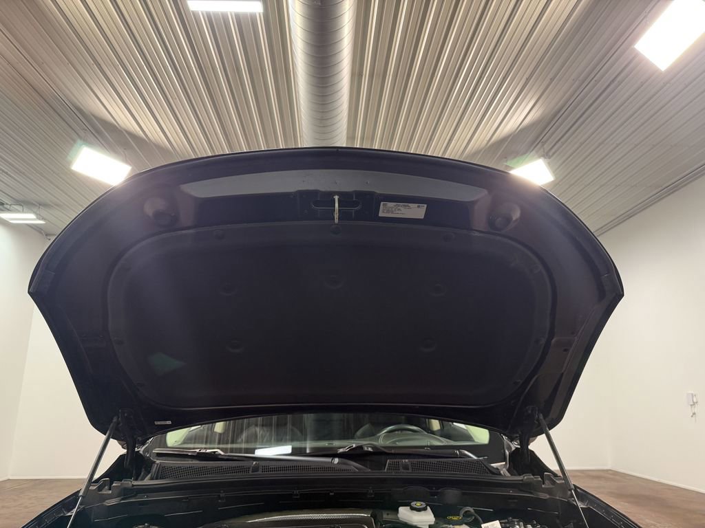Used 2023 Buick Envision Avenir AWD/4WD image 87