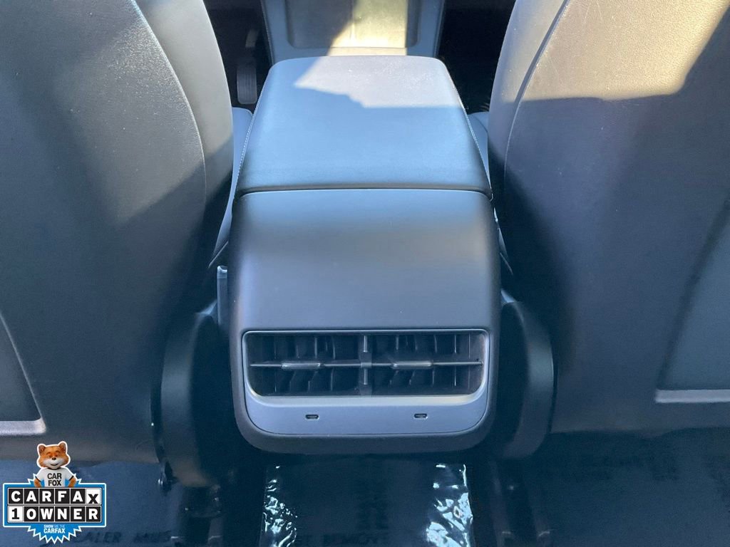 Used 2023 Tesla Model 3 Standard Range image 34