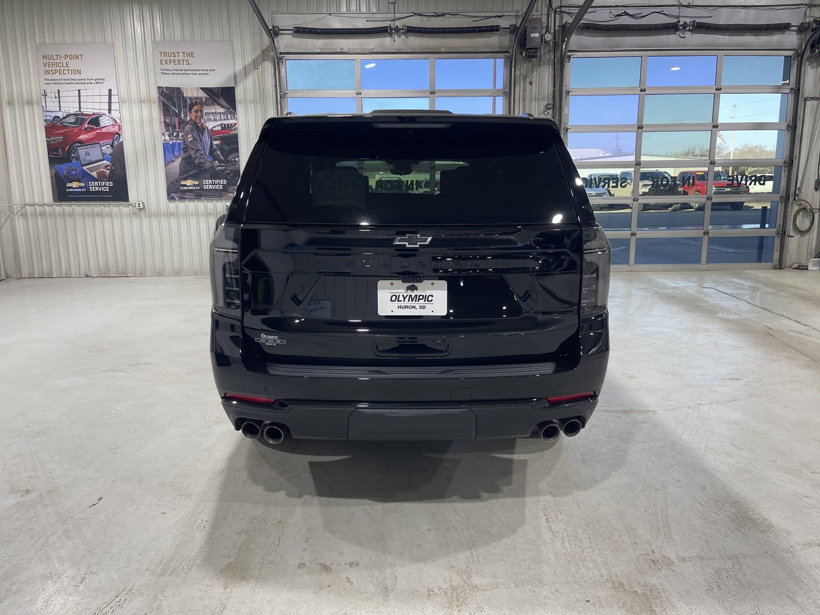 Used 2026 Chevrolet Suburban Z71 w/ Z71 Off-Road Package image 7