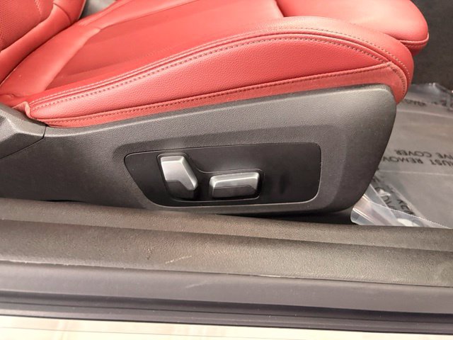 Used 2022 BMW M440i Convertible w/ Premium Package RWD image 29