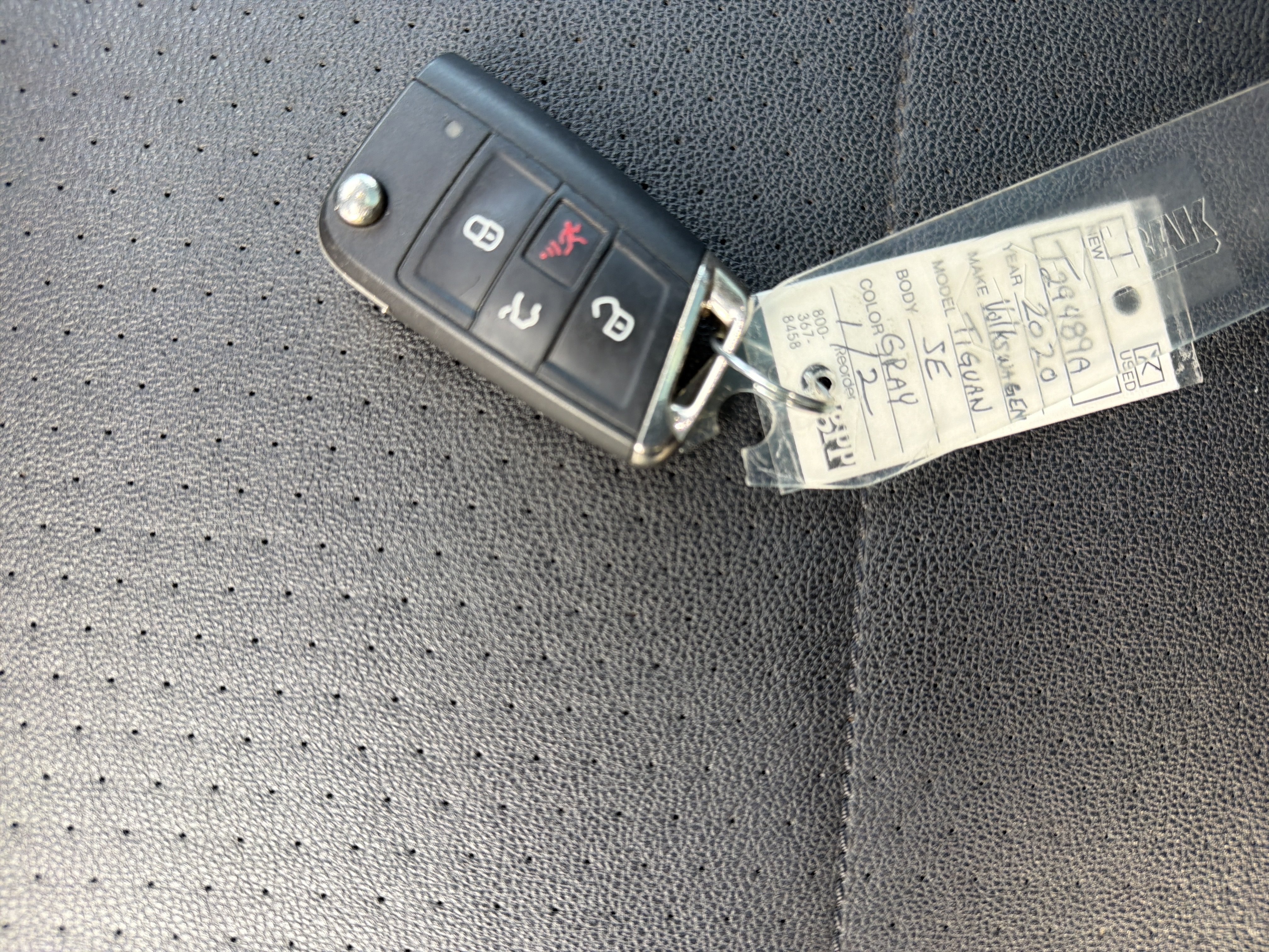 Used 2020 Volkswagen Tiguan SE w/ Panoramic Sunroof Package FWD image 37
