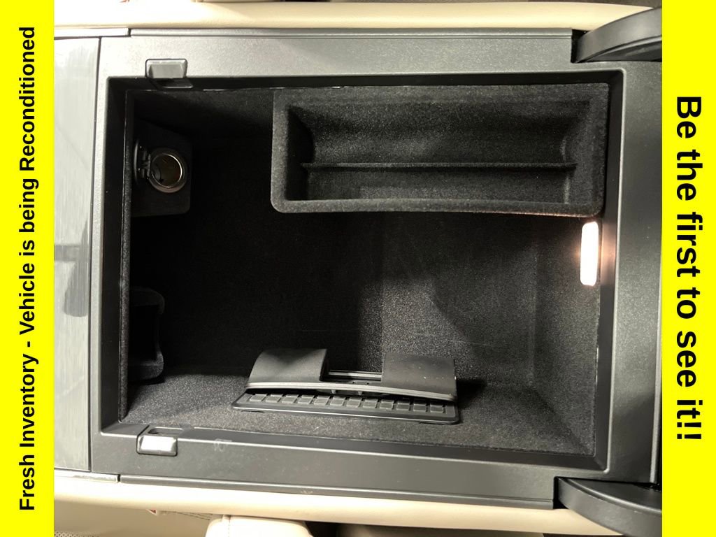 Used 2023 Lincoln Aviator Reserve w/ Equipment Group 201A image 26