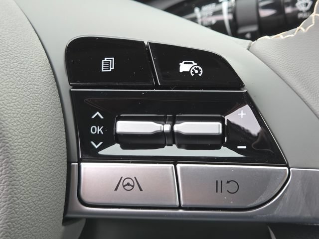 New 2026 Hyundai Elantra SEL FWD image 29