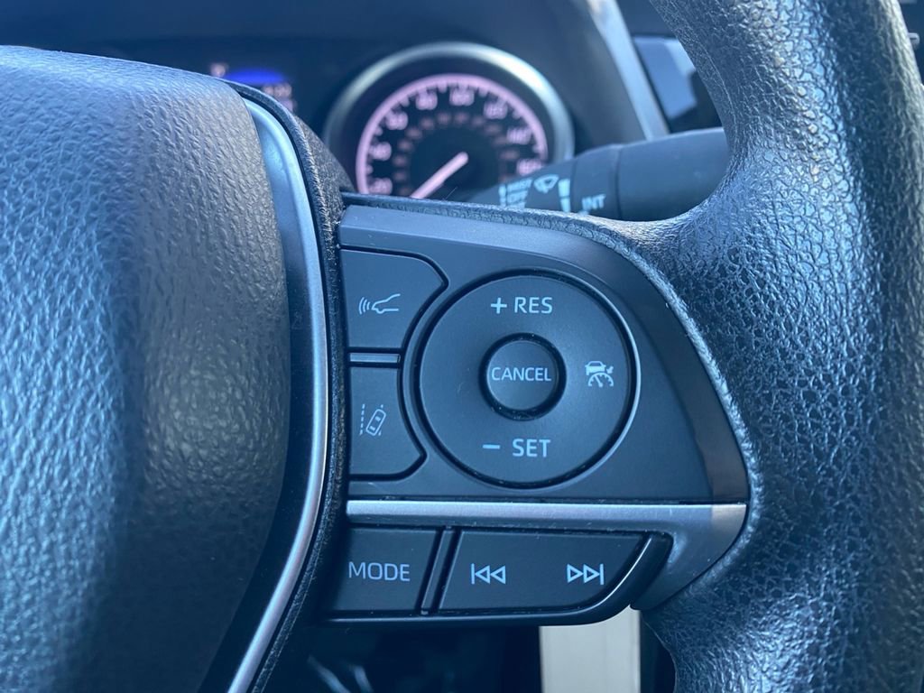 Used 2024 Toyota Camry LE image 20