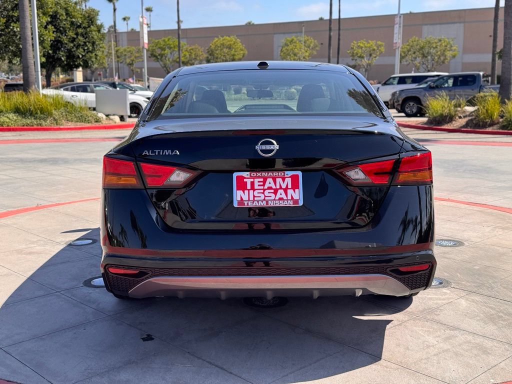 New 2026 Nissan Altima 2.5 SV FWD image 7