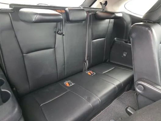 Used 2021 Toyota Highlander XLE image 11