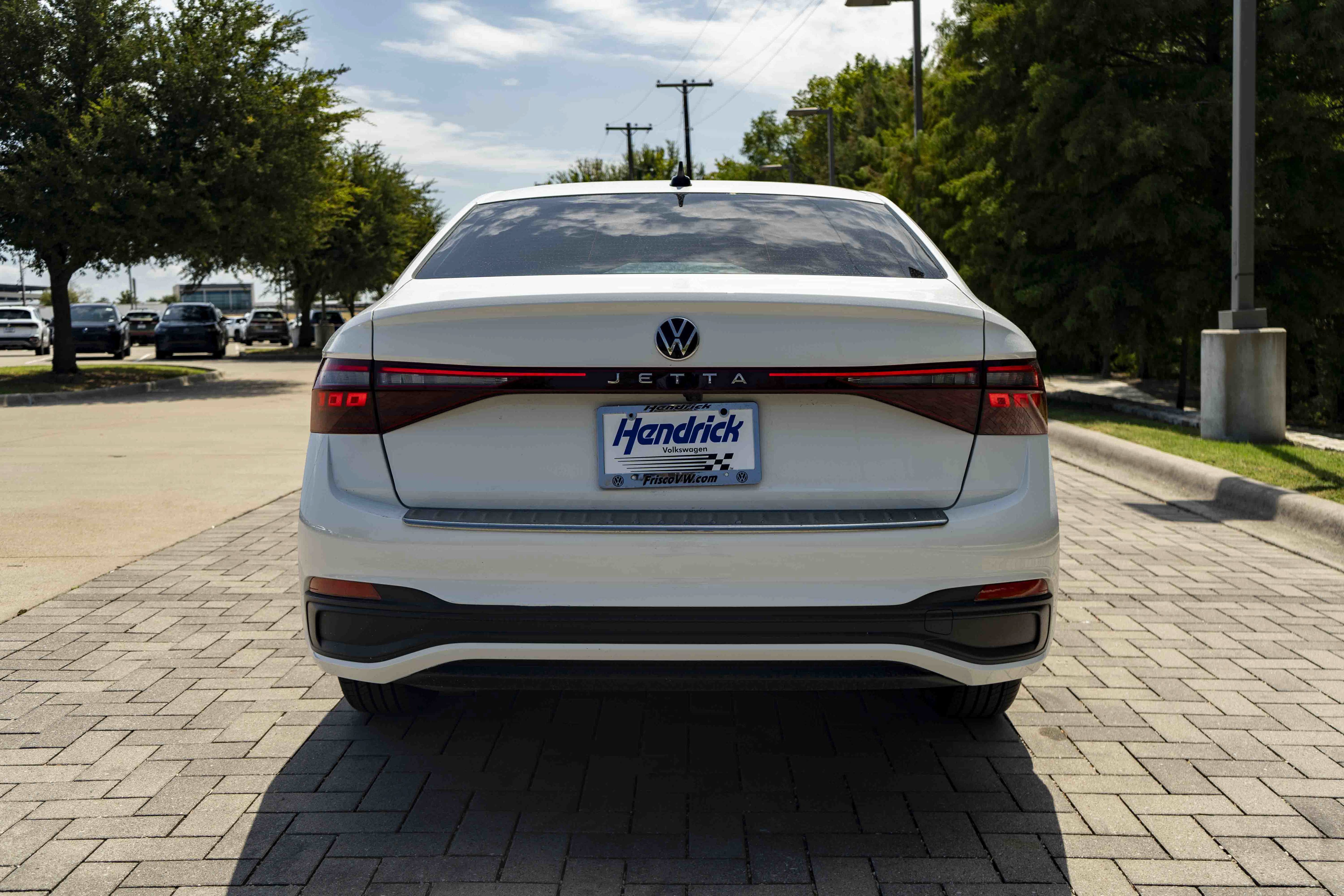 Certified 2025 Volkswagen Jetta S FWD image 7