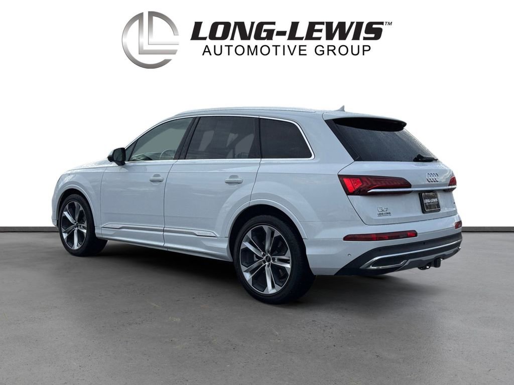 Used 2024 Audi Q7 3.0T Prestige image 4