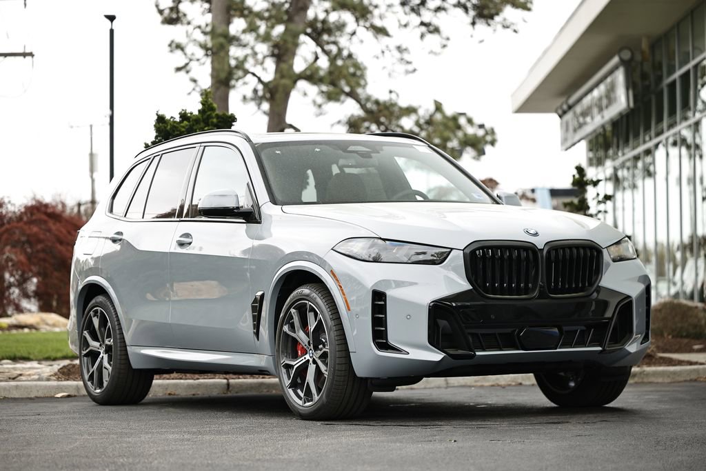 New 2026 BMW X5 xDrive50e w/ Executive Package image 1