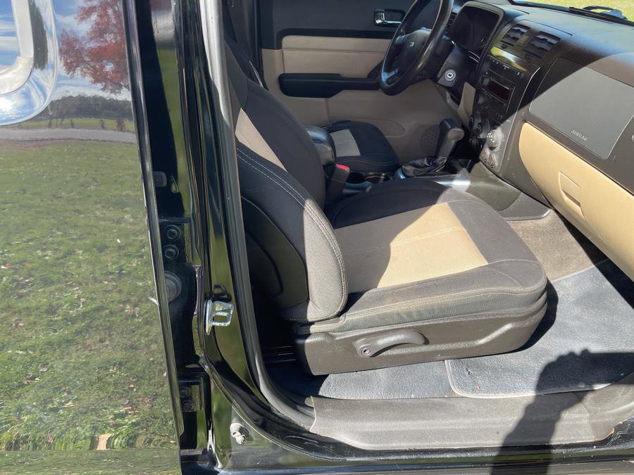 Used 2008 HUMMER H3 Luxury w/ Chrome Appearance Package image 8