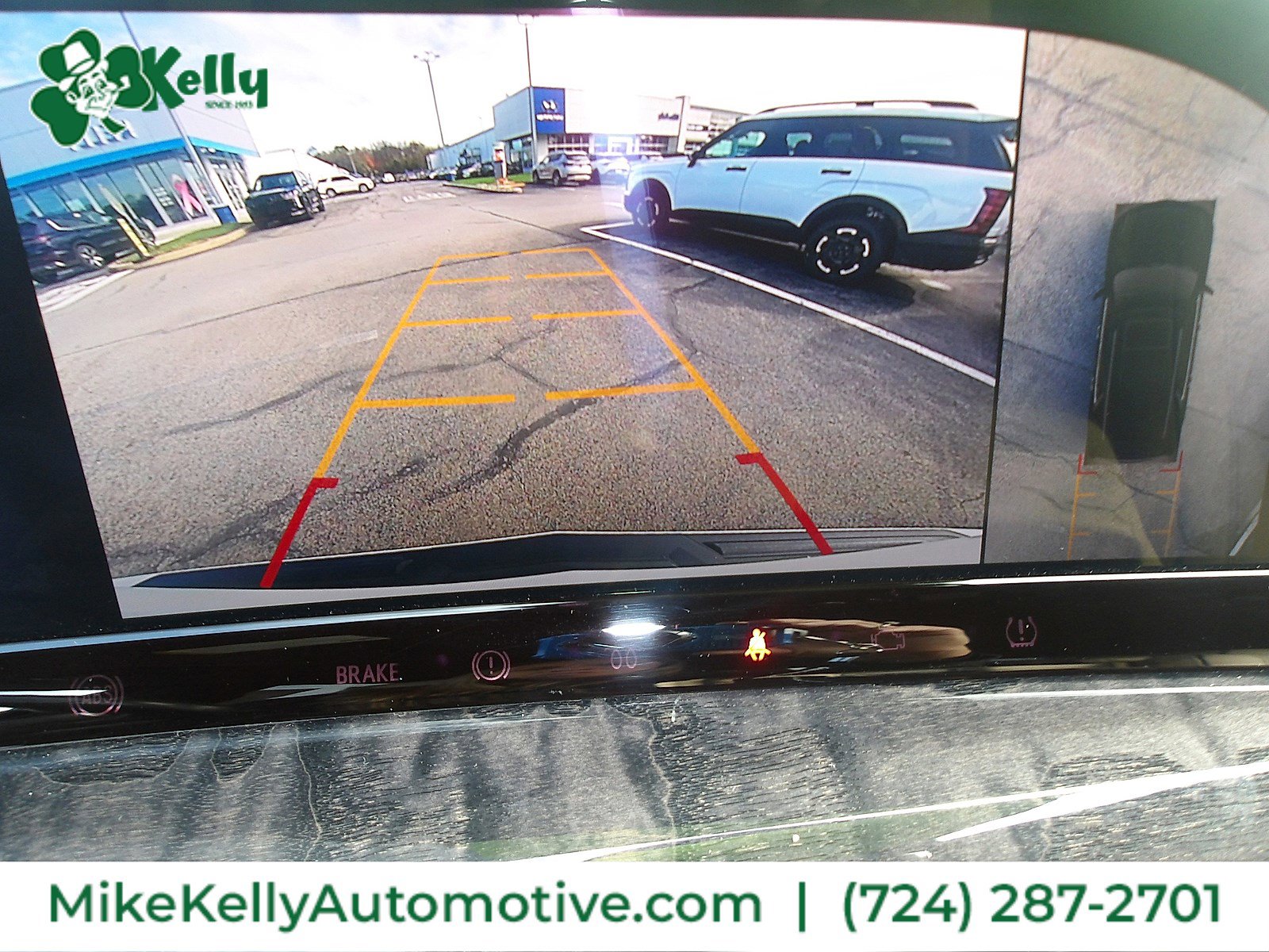 Used 2021 Cadillac Escalade Premium Luxury w/ Driver Assist Tech Package image 23