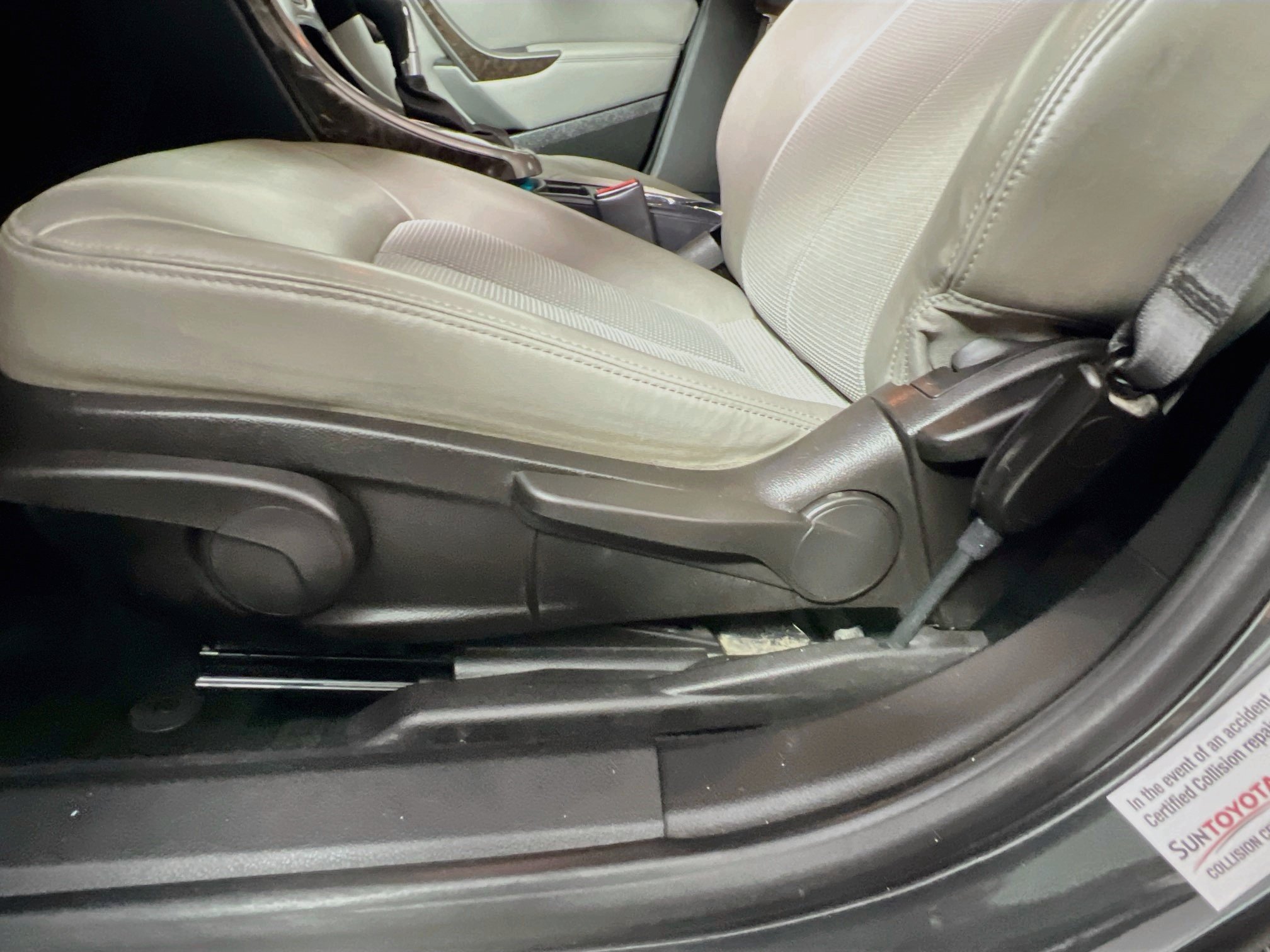 Used 2014 Buick Verano FWD image 15