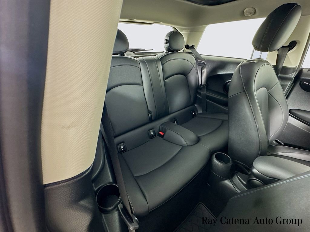 Certified 2023 MINI Cooper 2-Door Hardtop FWD image 26