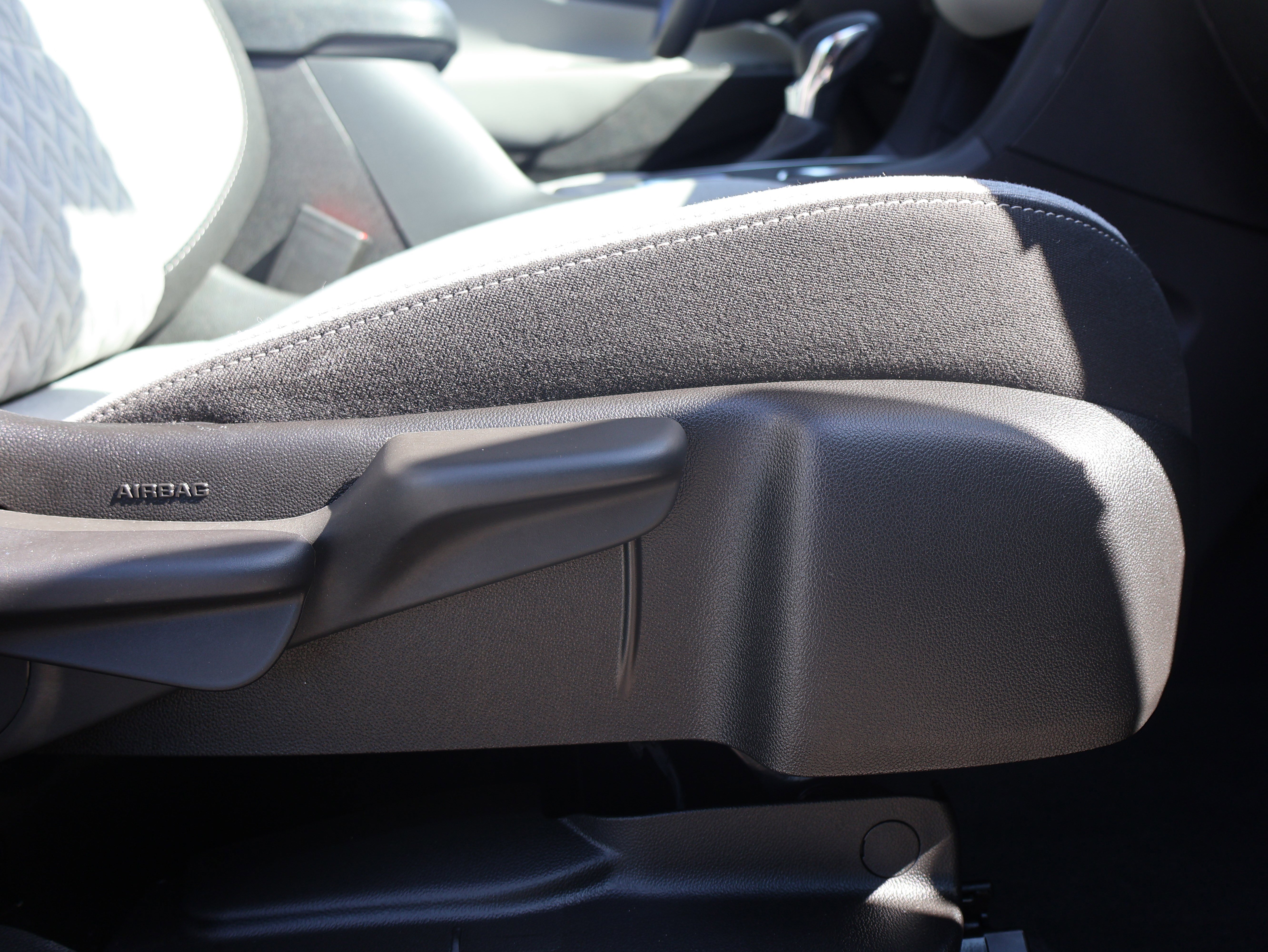 Used 2024 Chevrolet Equinox LS w/ LS Convenience Package FWD image 9